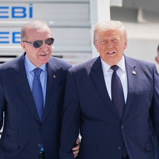 Έφτασε στην Άγκυρα ο Ντόναλντ Τραμπ για την κρίσιμη Σύνοδο του ΝΑΤΟ - Έπεται τετ α τετ με Ερντογάν