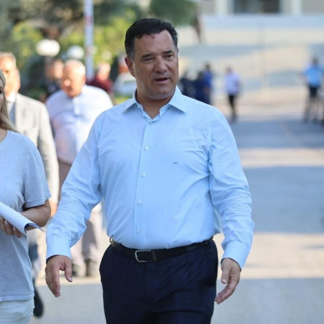 Άδωνις για Σισμανόγλειο: «Κάποιος έβαλε φωτιά στο στρώμα» - Προφανής η εγκληματική ενέργεια