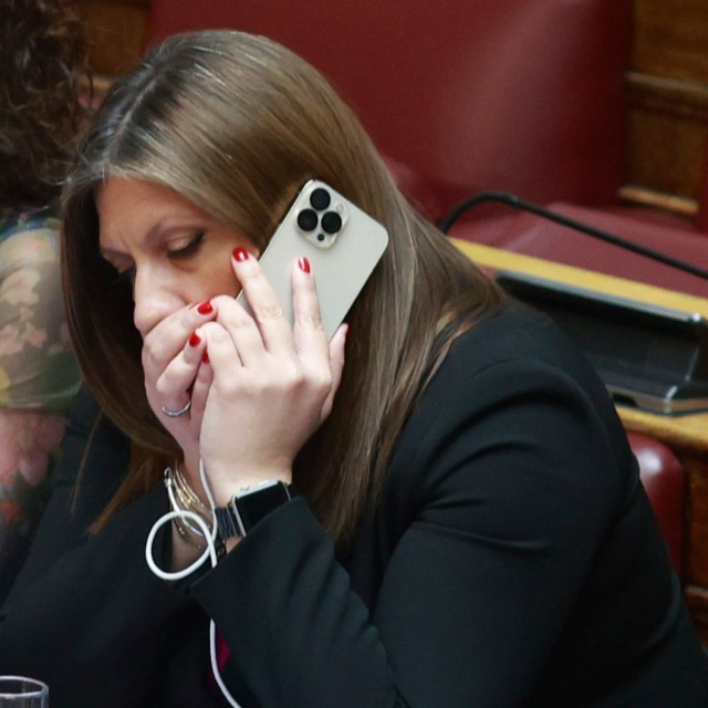 Νυχτερινό χάος στη Βουλή: Η Κωνσταντοπούλου πήρε το 100 και ζήτησε σύλληψη βουλευτών της ΝΔ
