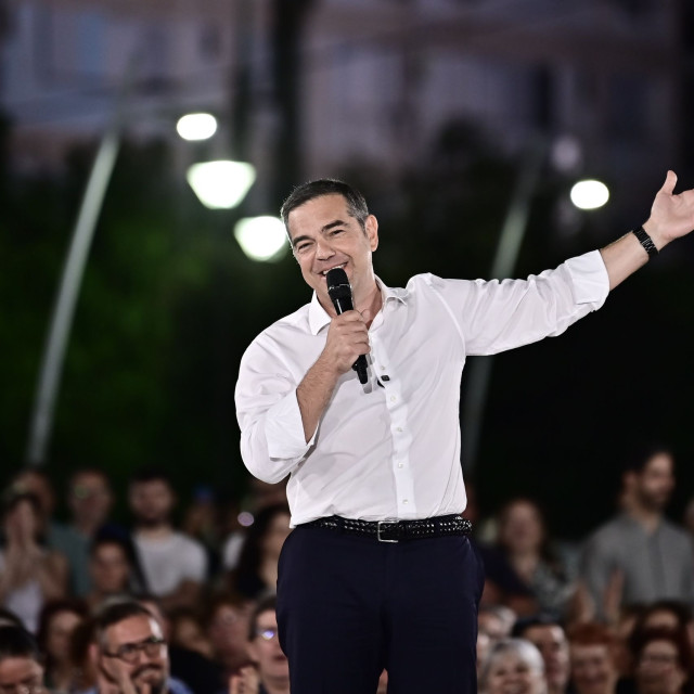 ΣΥΡΙΖΑ προς Τσίπρα: Να απαντήσει αν θα βάλει στα ψηφοδέλτια τους ανεξαρτητοποιηθέντες βουλευτές
