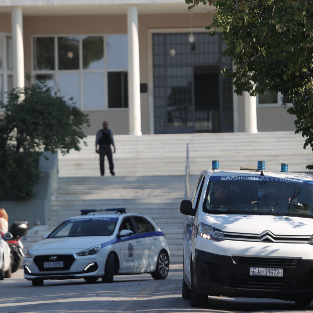 Φωτιά στο Σισμανόγλειο: Άλλαξε και πάλι την κατάθεσή του ο 76χρονος, λέει πως την έβαλε επίτηδες
