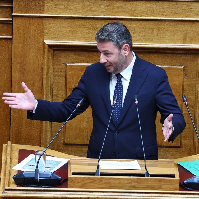 Ανδρουλάκης σε Μητσοτάκη: «Οι πολίτες χρειάζονται λύσεις για την ακρίβεια»