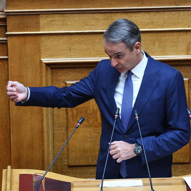 Μητσοτάκης: Σε συνεννόηση με τα διυλιστήρια έρχεται μείωση 10 λεπτών στη βενζίνη και 5 στο diesel