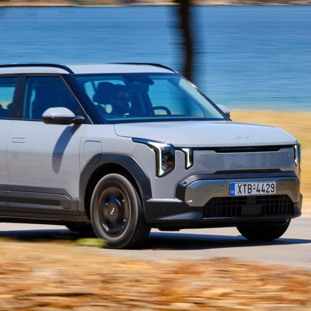 Τα Kia EV2 και PV5 Cargo στην Ελλάδα – Πόσο κοστίζουν