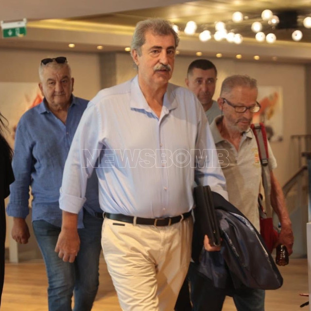 ΚΕ ΣΥΡΙΖΑ: Επιστρέφει ο Πολάκης - «Θα είμαι υποψήφιος πρόεδρος»