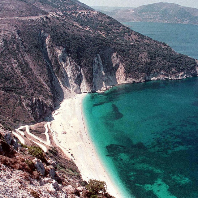 Λέκκας για κατολίσθηση στον Μύρτο Κεφαλονιάς: Είμαστε στα όρια ανεκτού κινδύνου - Έκτακτα μέτρα