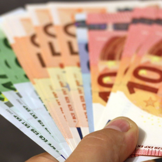 Οι πληρωμές από τον ΕΦΚΑ και τη ΔΥΠΑ από σήμερα έως τις 17 Ιουλίου