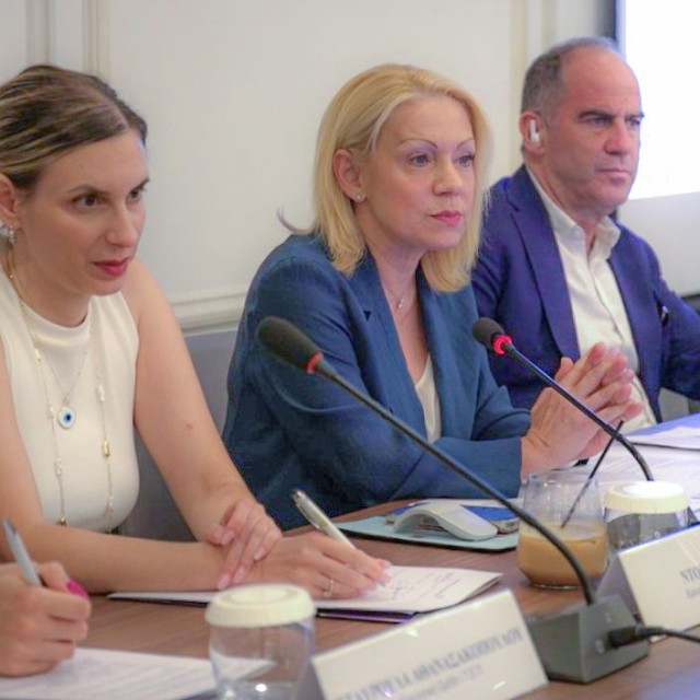 Τουρισμός: «Βροχή» στα 5άστερα αλλά «ξηρασία» στις διανυκτερεύσεις