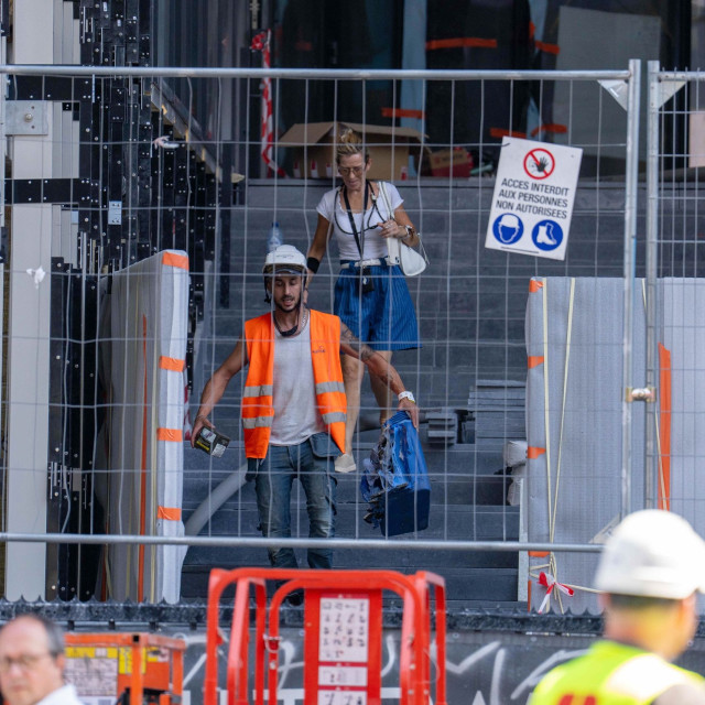 Βρυξέλλες: Έξι νεκροί εργάτες σε ασανσέρ μετά από φωτιά στον πύργο Oxy
