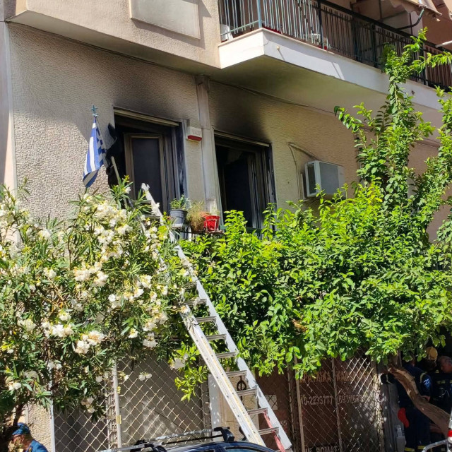 Πατήσια: Πυρκαγιά σε διαμέρισμα - Νεκρή μια γυναίκα - Στο νοσοκομείο ένας άνδρας