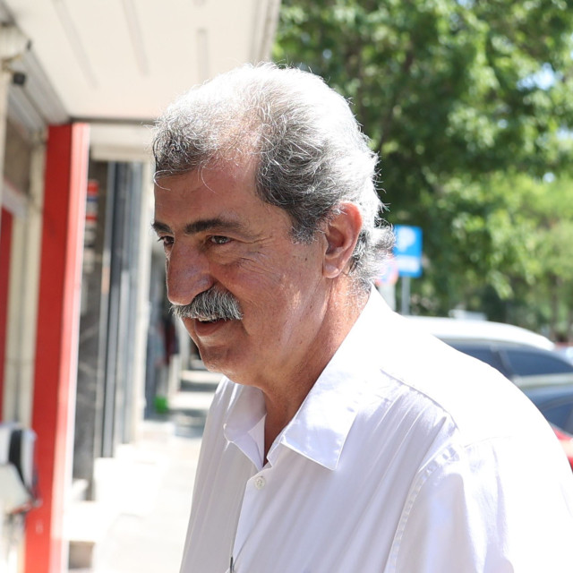 Ο Πολάκης επανατάσσεται στην ΚΟ του ΣΥΡΙΖΑ και επιτίθεται στον Φάμελλο