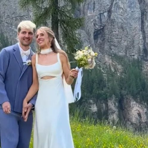 Τραγικός θάνατος νεόνυμφης Influencer - Σκοτώθηκε σε μετωπική με διάσημο σκιέρ στο γαμήλιο ταξίδι
