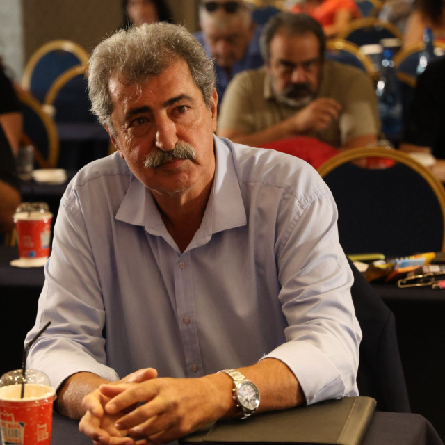 Πολάκης: Αποσύρθηκε κι επίσημα από τη διεκδίκηση της προεδρίας της ΚΟ του ΣΥΡΙΖΑ