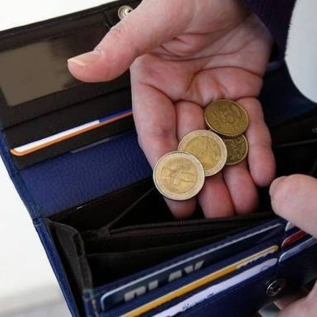 Φορολογικά κίνητρα για περισσότερη αποταμίευση - Πώς οι εργαζόμενοι «χτίζουν» δεύτερη σύνταξη