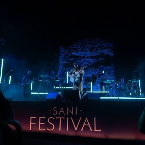 James Arthur: Κατέκτησε το κοινό του Sani Festival η φωνή της σύγχρονης βρετανικής pop