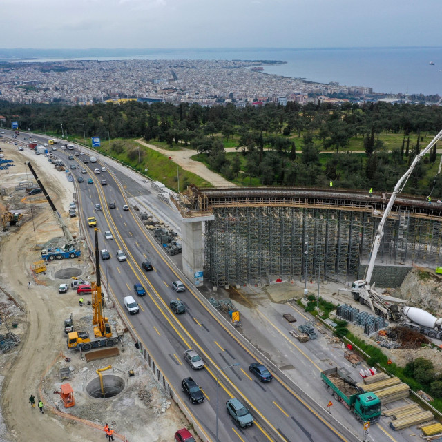 Θεσσαλονίκη: Κλειστό απόψε τμήμα της Περιφερειακής Οδού λόγω εργασιών για το flyover
