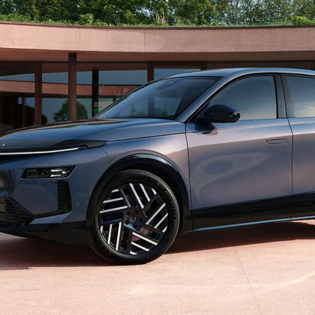Η Stellantis εγκαταλείπει τα πλάνα επιστροφής της Lancia Delta;