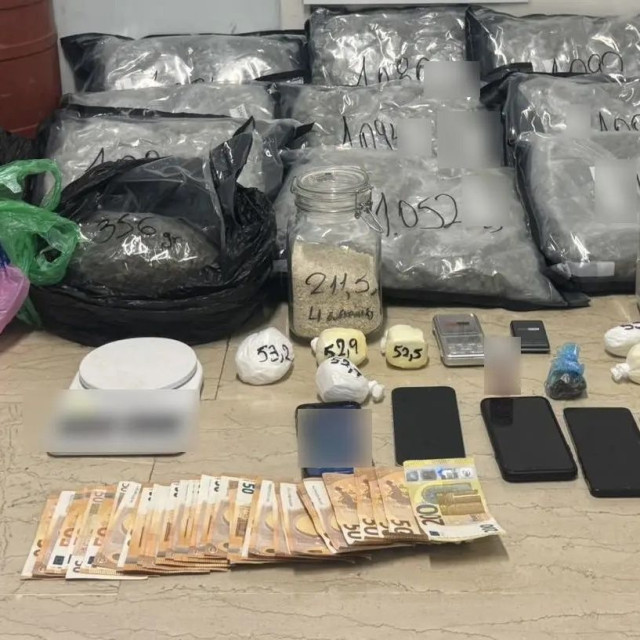 Αχαΐα: Εξαρθρώθηκε σπείρα που διακινούσε μεγάλες ποσότητες ναρκωτικών- Τρεις συλλήψεις