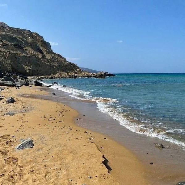 Κρήτη: Νόμιζαν ότι έχασε τις αισθήσεις του, αλλά ήταν μεθυσμένος και κοιμόταν