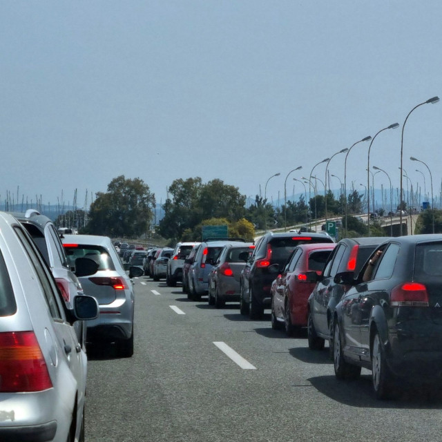 Κίνηση τώρα: Καθυστερήσεις στον Κηφισό - Ποιοι δρόμοι αντιμετωπίζουν προβλήματα