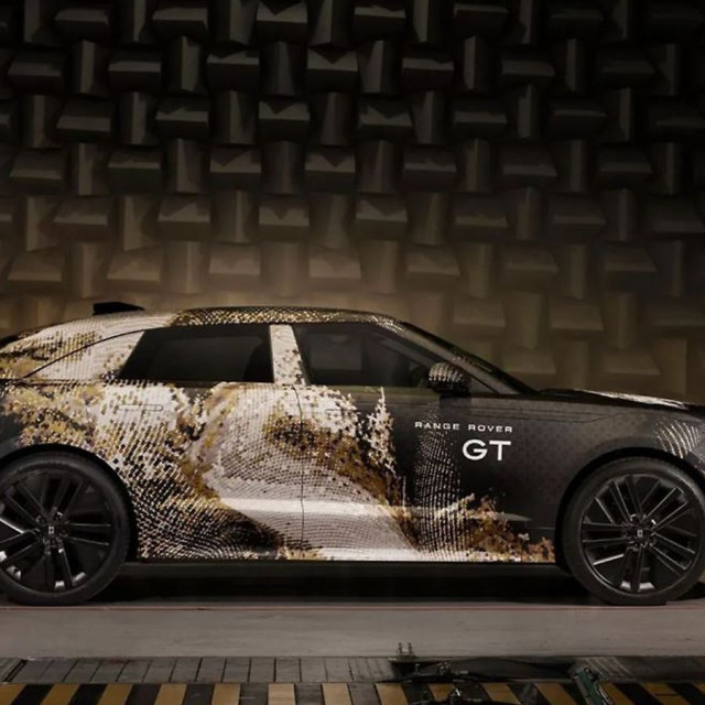 Η Range Rover ετοιμάζει το πιο εντυπωσιακό ηλεκτρικό μοντέλο της
