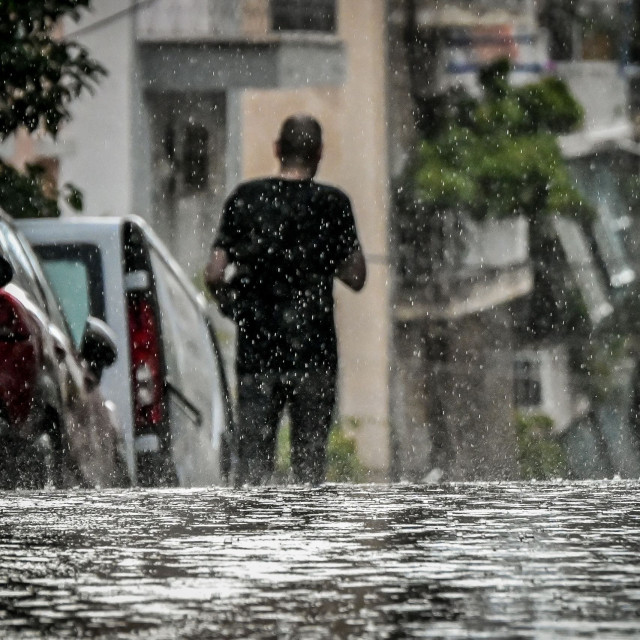 Κακοκαιρία: Σε Εύβοια και Θεσσαλονίκη τα μεγαλύτερα ύψη βροχής - Πάνω από 59.000 κεραυνοί