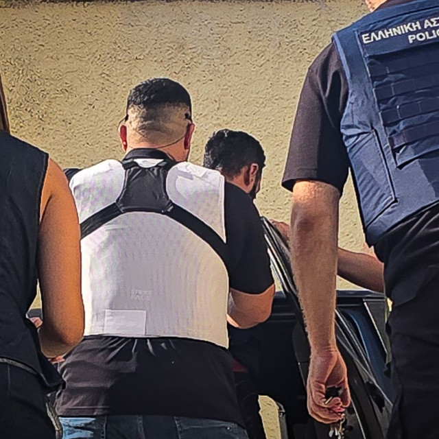 Σύρος: Απολογούνται σήμερα οι δύο κατηγορούμενοι - Τα στοιχεία που αναμένεται να ρίξουν φως
