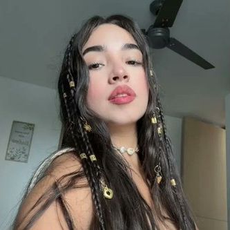 Εκτέλεσαν Κολομβιανή influencer στη μέση του δρόμου - Περίμενε με το αυτοκίνητό της στο φανάρι