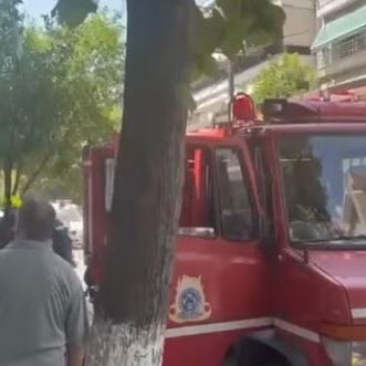 Θεσσαλονίκη: Στο νοσοκομείο γυναίκα με εγκαύματα μετά από φωτιά σε διαμέρισμα στην Καλαμαριά