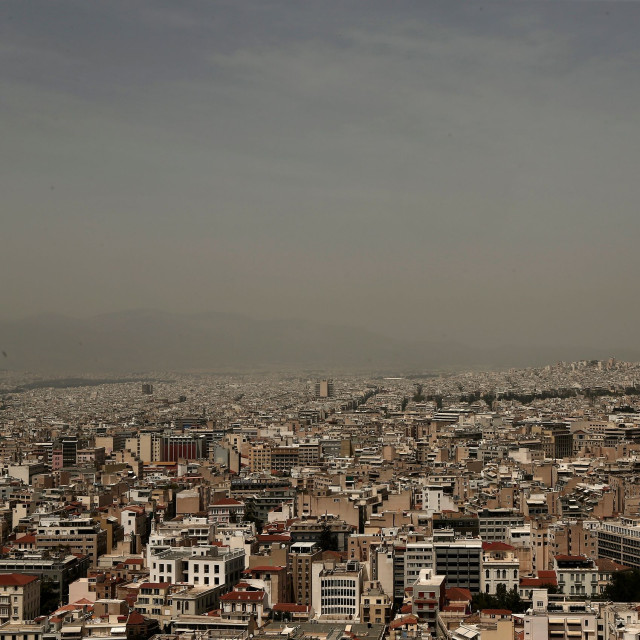 Καιρός: Με σκόνη και μέχρι 39 βαθμούς η θερμοκρασία την Τρίτη – Ενισχύονται τα μελτέμια