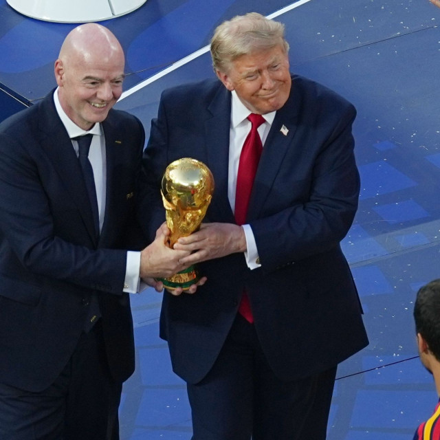 Financial Times: Η FIFA σχεδιάζει να πουλήσει το 20% του Μουντιάλ σε ιδιώτη