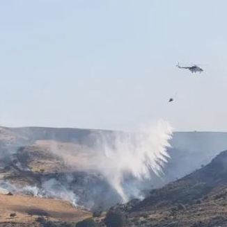 Κρήτη: Μεγάλη φωτιά τώρα στα Φαβριανά Ηρακλείου - Σηκώθηκαν 2 εναέρια