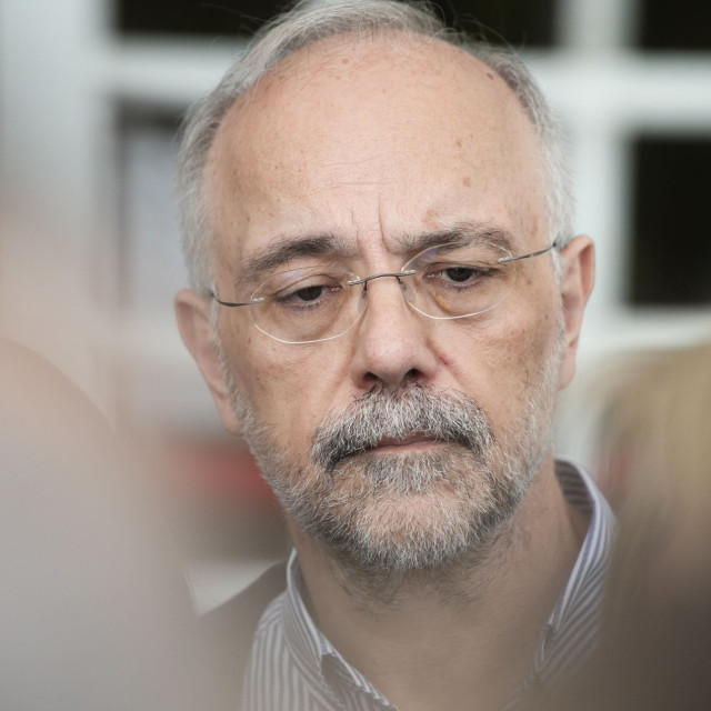 Αυγερινός: Σχολιάζει τις εικόνες στο ιατρείο που πέθανε ο Μαζωνάκης και το «καρφί» σε Καρυστιανού