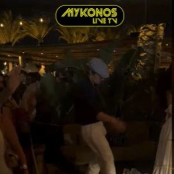 Ο απίστευτος χορός του Μάθιου Μακόναχι σε κλαμπ στη Μύκονο