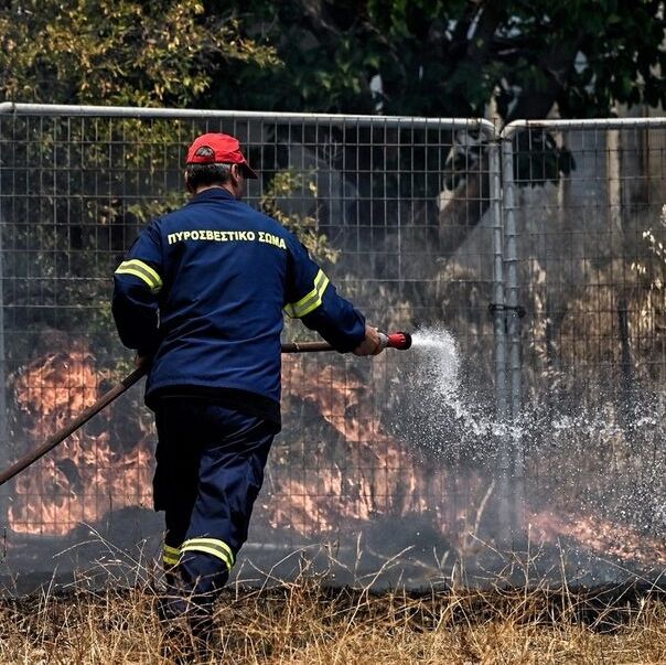 Φωτιά στο Γύθειο: Νεκρός πυροσβέστης από παθολογικά αίτια