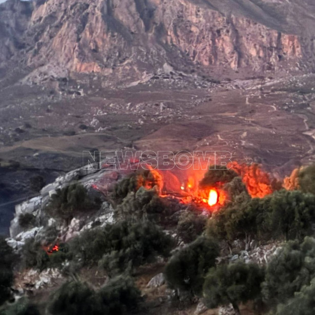 Φωτογραφίες και βίντεο από τη φωτιά στο Ρέθυμνο