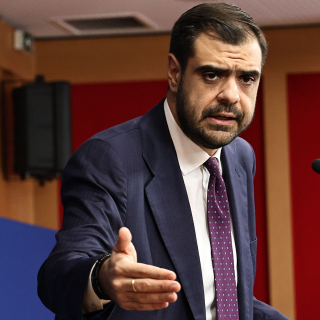 Μαρινάκης: Τον Σεπτέμβριο στο Υπουργικό το νομοσχέδιο για τις ραδιοφωνικές άδειες