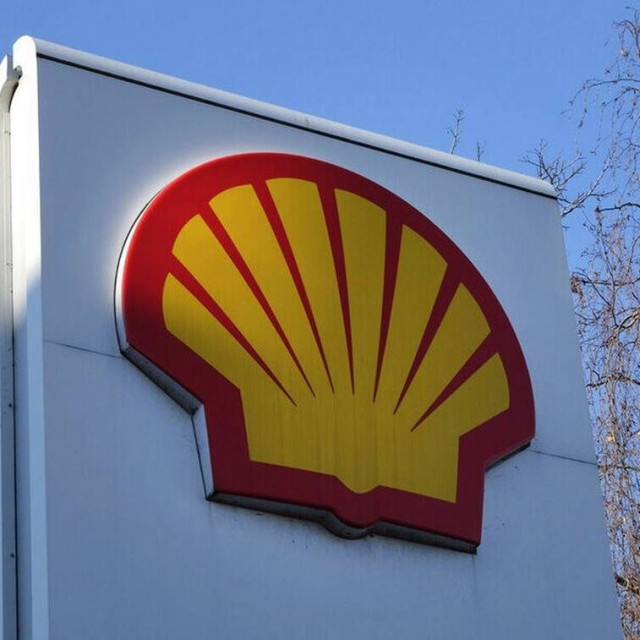 Shell: Υπερδιπλασίασε τα κέρδη της λόγω της εκτόξευσης στις τιμές του πετρελαίου