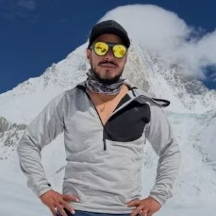 Πακιστάν: 2 νεκροί από χιονοστιβάδα στο Broad Peak - Αγνοείται ο διάσημος ορειβάτης Νίρμαλ Πούρτζα