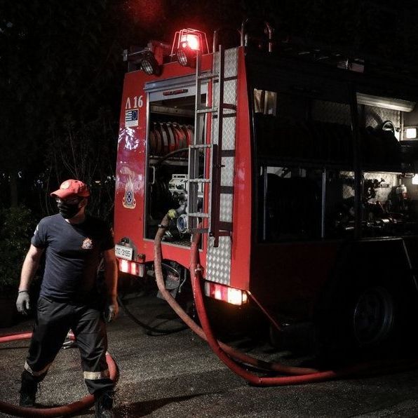 Φωτιά στο Αλαμάνο Κορινθίας
