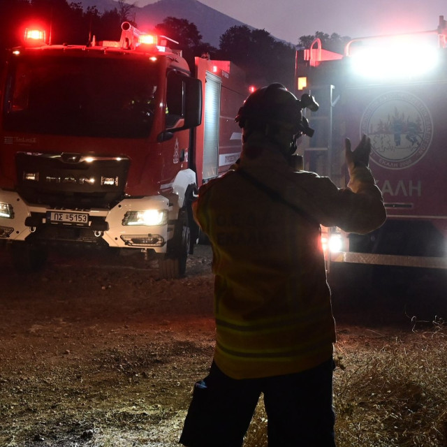 Χανιά: Σε ύφεση η φωτιά στην Ίμπρο – Η άμεση κινητοποίηση απέτρεψε την επέκτασή της