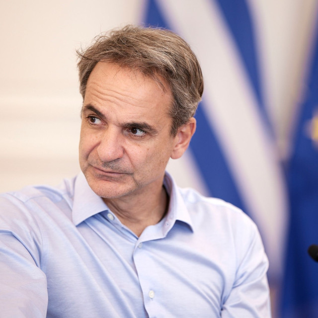 Στο Συντονιστικό Κέντρο Επιχείρησης και Διαχείρισης Κρίσεων ο Κυριάκος Μητσοτάκης