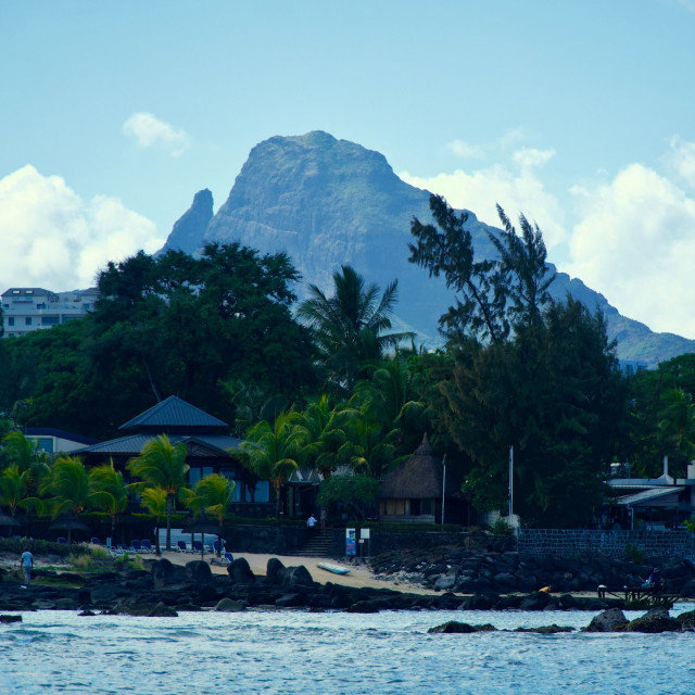 Η τρίτη μικρότερη χώρα στον κόσμο άλλαξε το όνομα της - Η ιστορία της Δημοκρατίας του Ναοερό