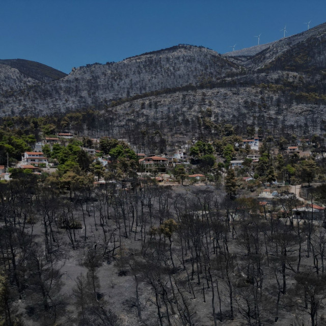 Φωτιά στη δυτική Αττική: Βελτιωμένη η εικόνα της πυρκαγιάς – Σε επιφυλακή για τις αναζωπυρώσεις