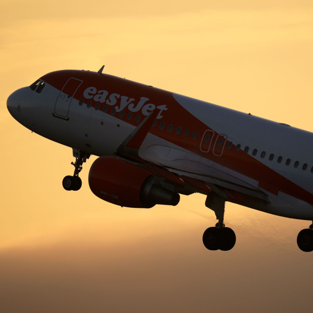 Συμφωνία εξαγοράς για την EasyJet - Στην αμερικανική Appolo για 6,65 δισ. ευρώ