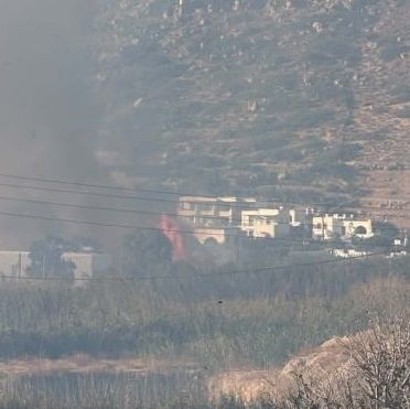 Φωτιά τώρα στη Νάξο: Συναγερμός στη Μικρή Βίγλα - Επιχειρούν επίγειες και εναέριες δυνάμεις