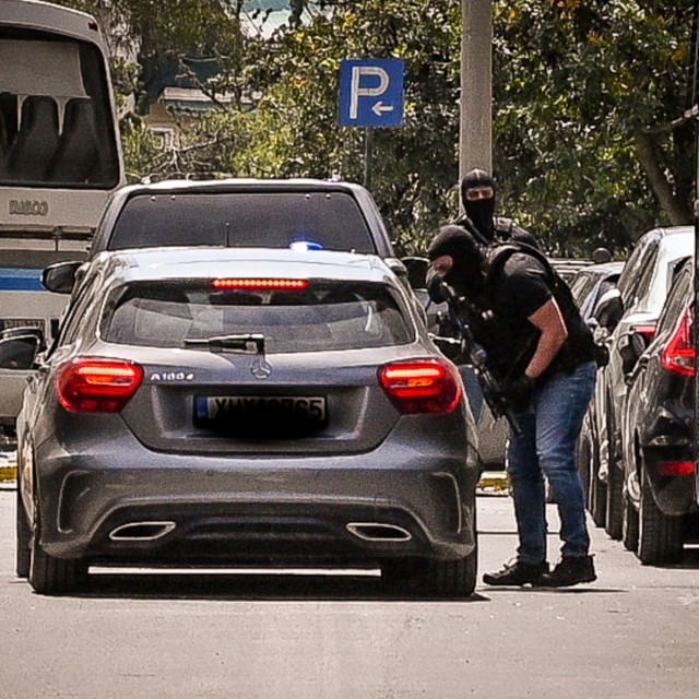 Στα δίχτυα του «ελληνικού FBI» τα «πιστόλια» του «Έντικ»: Μπαζούκα, εκβιασμοί και συμβόλαια θανάτου