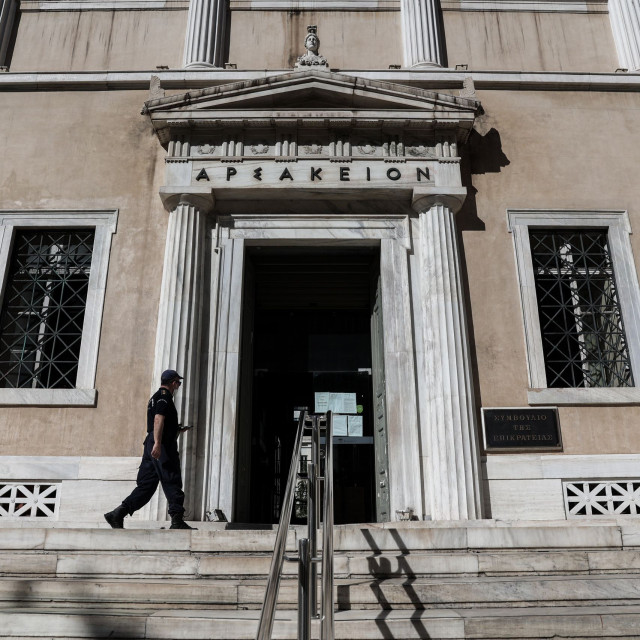 Λαζαράτος: «Τα Πανεπιστήμια δεν έχουν δικαίωμα προσφυγής» – Τι σημαίνει η απόφαση του ΣτΕ