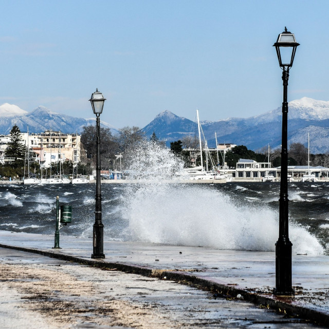 Καιρός - Καλλιάνος στο Newsbomb: «Tριήμερο με ισχυρούς βοριάδες και αισθητή πτώση της θερμοκρασίας»