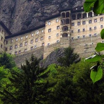 Παναγία Σουμελά: Κλειστό για τρίτη συνεχόμενη χρονιά το μοναστήρι Τραπεζούντας το Δεκαπενταύγουστο